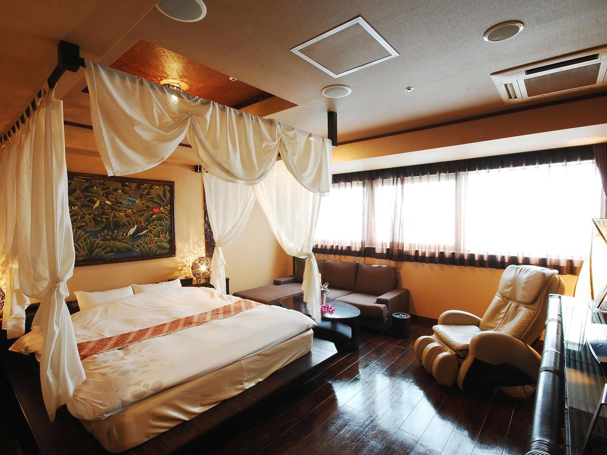 Balian Resort Chiba-Chuo (Adults Only) Εξωτερικό φωτογραφία